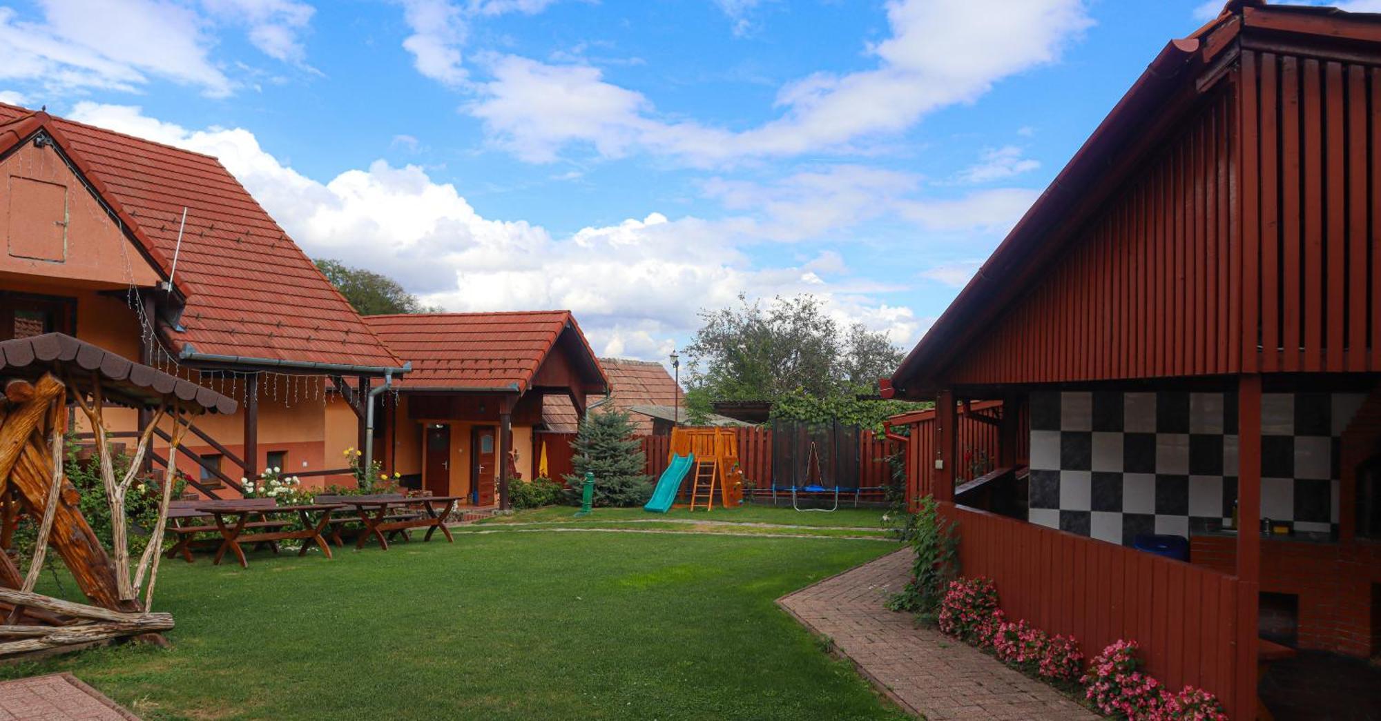 Marginimea Sibiului - Pensiunea Darian & David Orlat Exterior photo